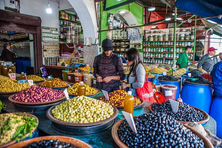 Morning Casablanca: The Medina and Beyond Cultural Walking Tour